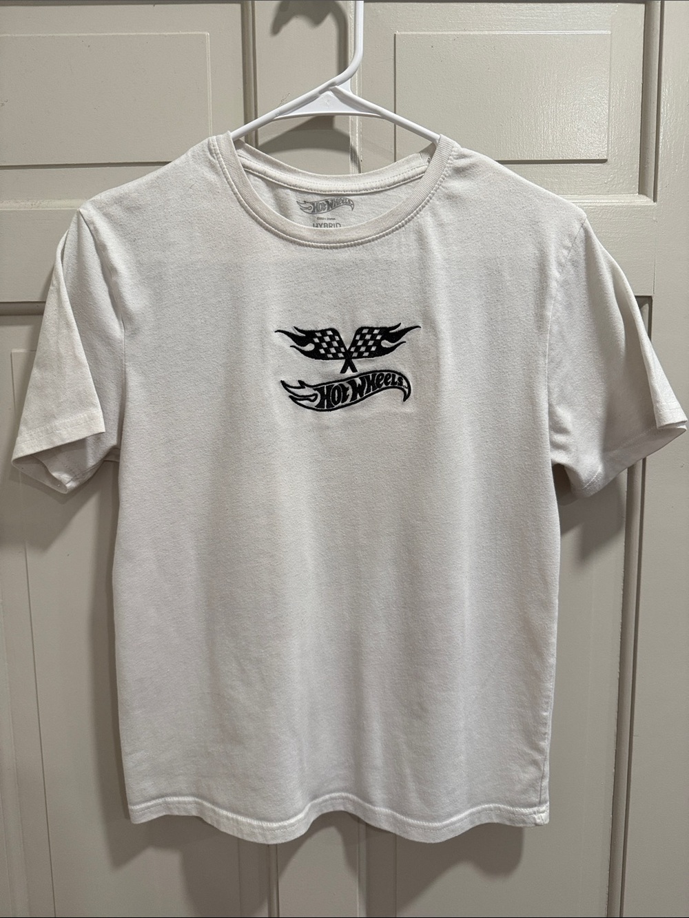 Hybrid Apparel Boy's Off-White Hot Wheels Graphic Tee Size Large